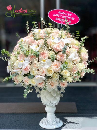 Congratulation flowers - Classy elegance