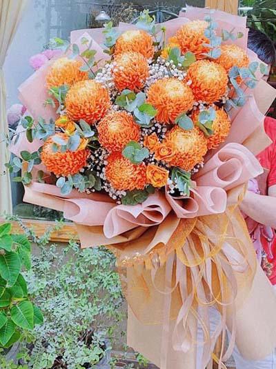 Chrysanthemum peony bouquet - Deep love