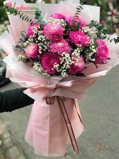 Chrysanthemum peony bouquet - Leaning on my shoulder