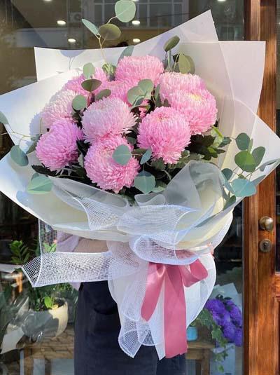 Chrysanthemum peony bouquet - Be gentle