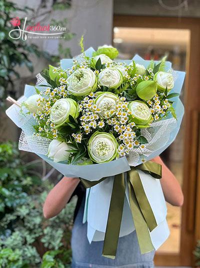 White lotus bouquet - Elegance