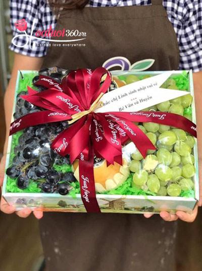 Unique gift fruit box