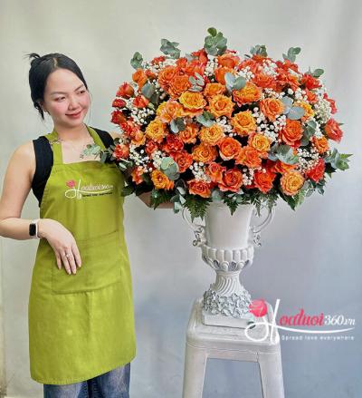 Send Anniversary Flowers in Vietnam – Romantic Flower Delivery