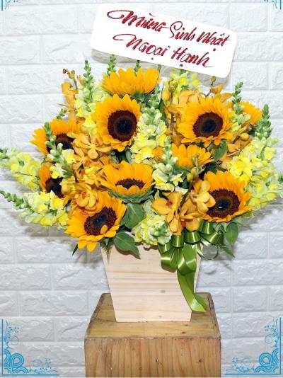 Birthday flowers - Sunny Day