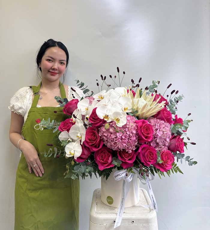 Same-day birthday flower delivery service across Saigon HCMC