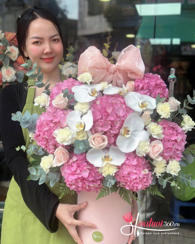 Send newborn baby flowers to Vietnam
