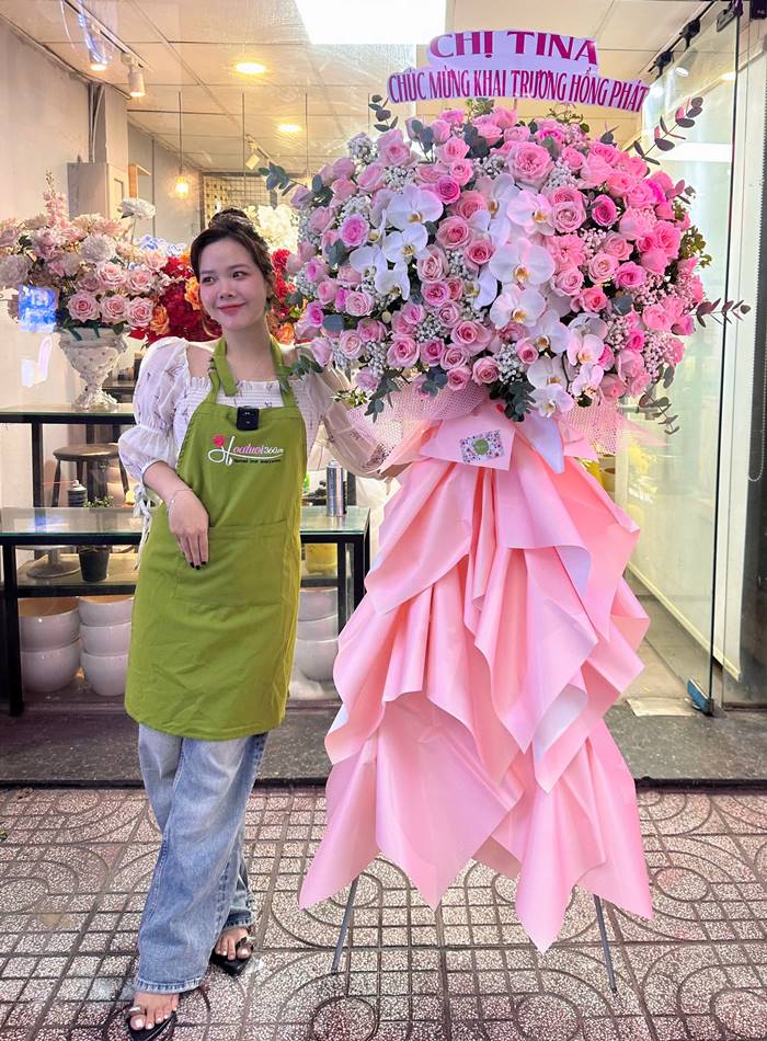 Grand Opening Flower Shelf Sa Pa