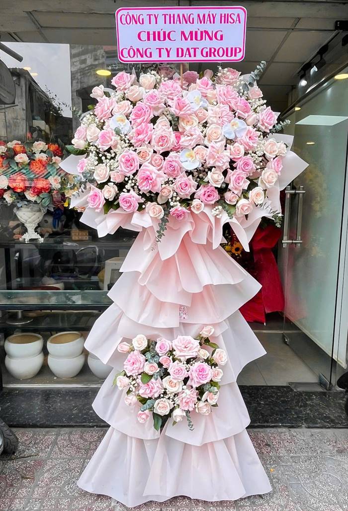 Sending a grand opening flower stand