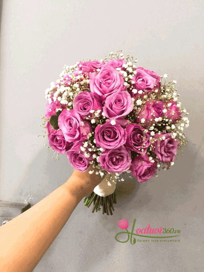 Hoa cầm tay cô dâu hoa hồng tươi sáng 